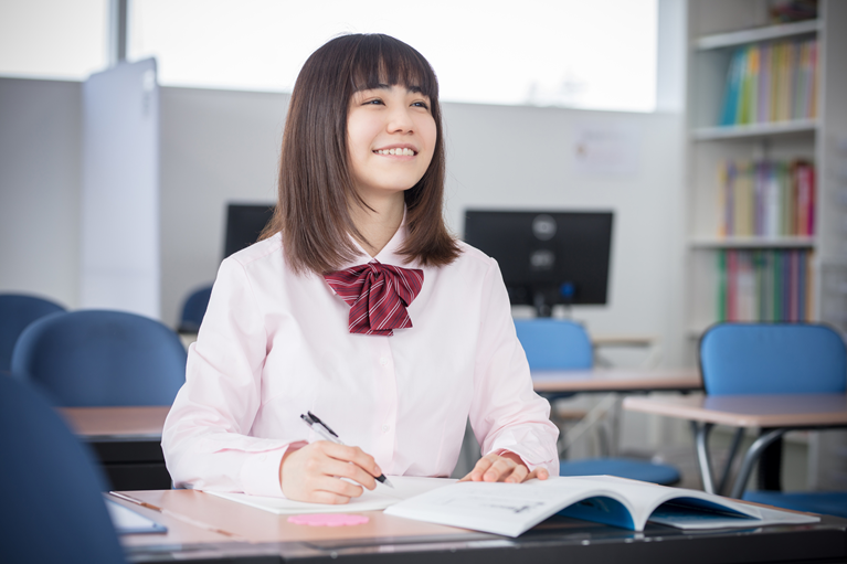 医師になるには中学生から勉強が必要！？