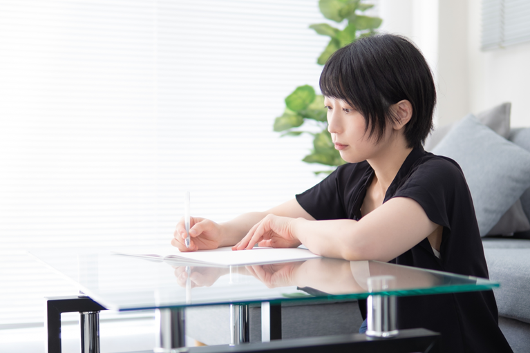 介護福祉士実務者研修の費用と助成制度