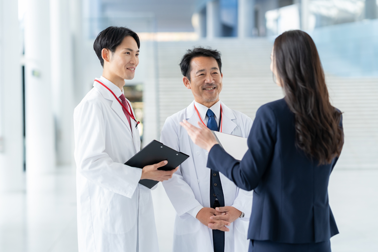 MRに必要なスキルとは？勉強方法も解説