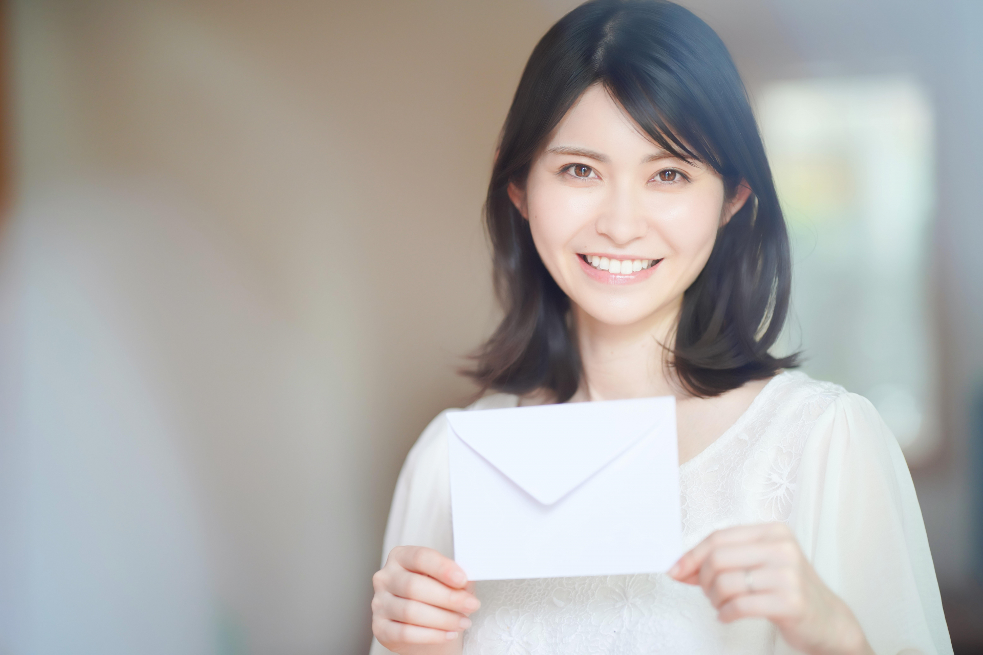 病院見学のお礼状を出すタイミングと送付方法