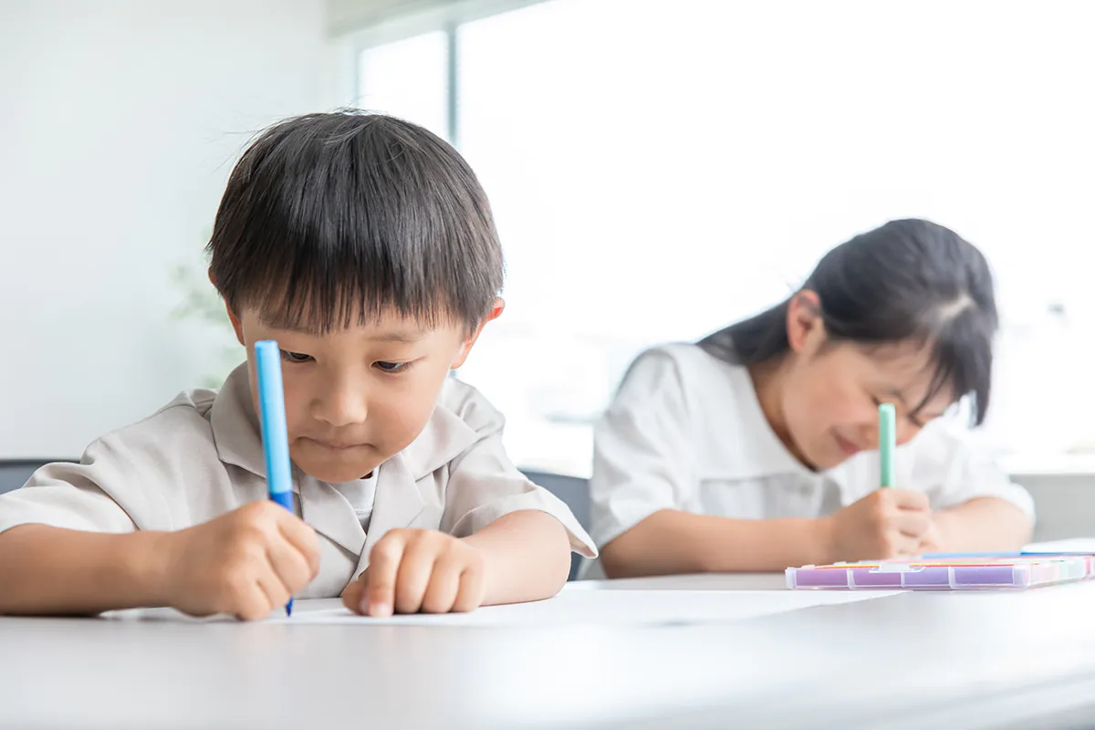 学校など教育機関