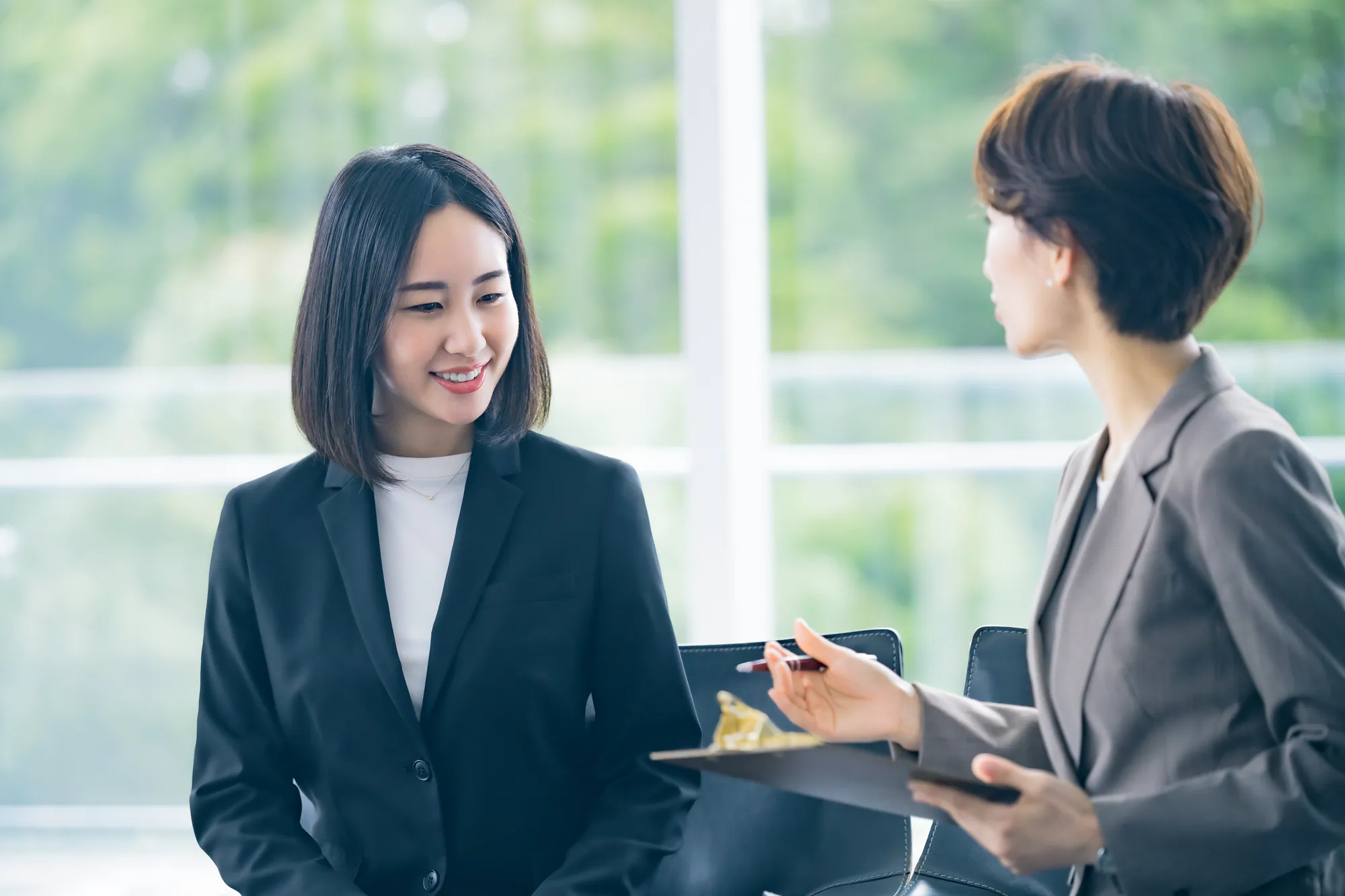 ⑧内定辞退の代行·円満退職アドバイスをしてくれる