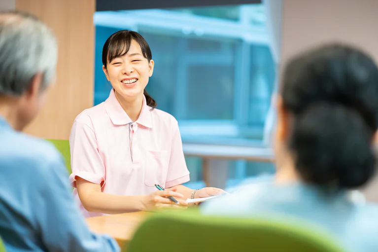 生活相談員とはどんな仕事？仕事内容をわかりやすく解説