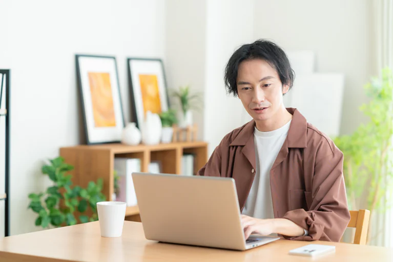 薬剤師が在宅ワークをするのは本当に可能?実態をわかりやすく解説