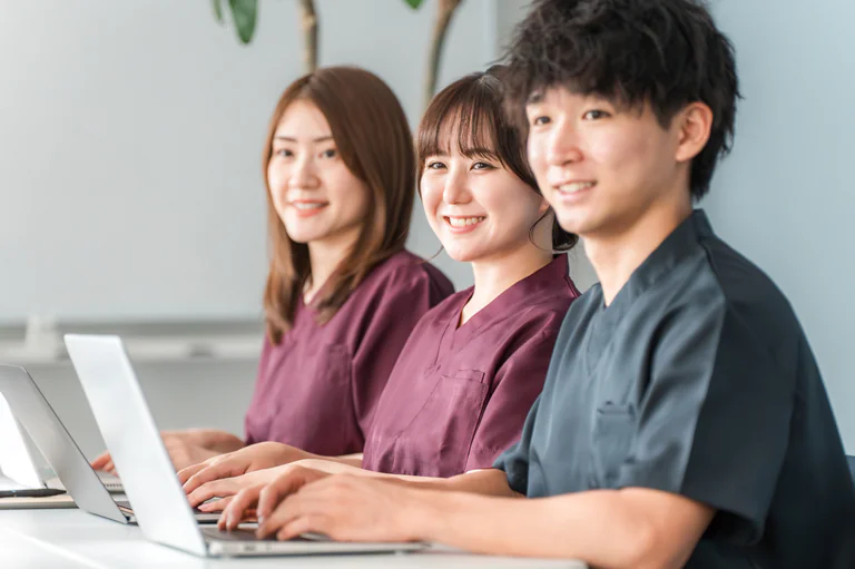 専攻医とは？研修医との違い、専攻医になるまでの流れを解説！