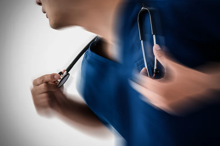 医者にならなきゃよかったと後悔した人の体験談