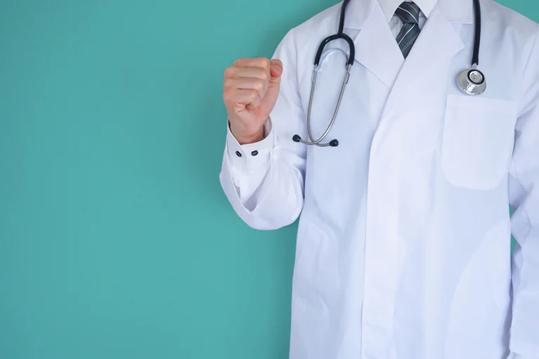 精神科医になるにはどんな資格が必要？