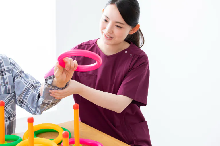 作業療法士（OT）｜生活に必要な応用的な動作を支援