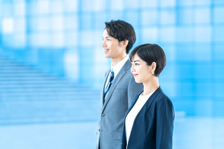 スーツは必要？私服との使い分け方