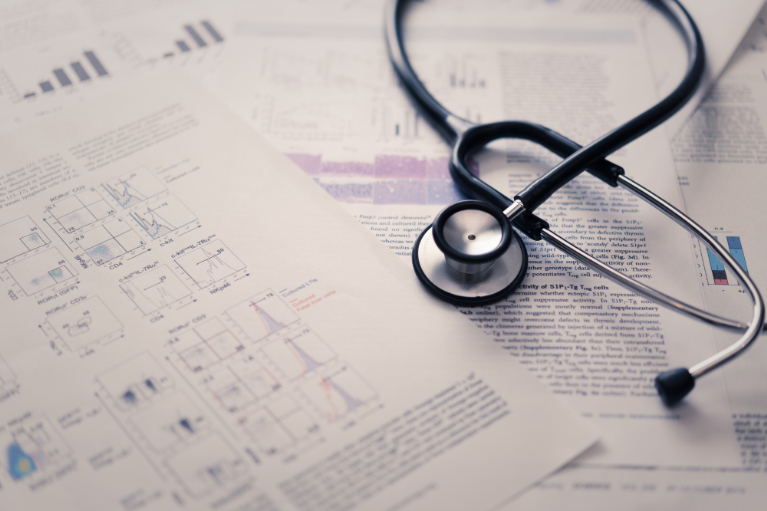 ① 医師・スタッフのプロフィールを詳しく公開する